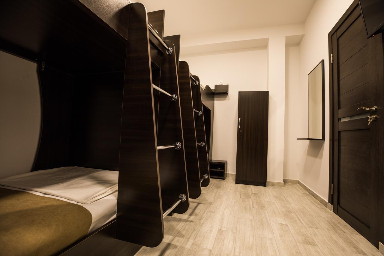 5 Rooms Mini-Hotel & Tours Yerevan Exterior photo